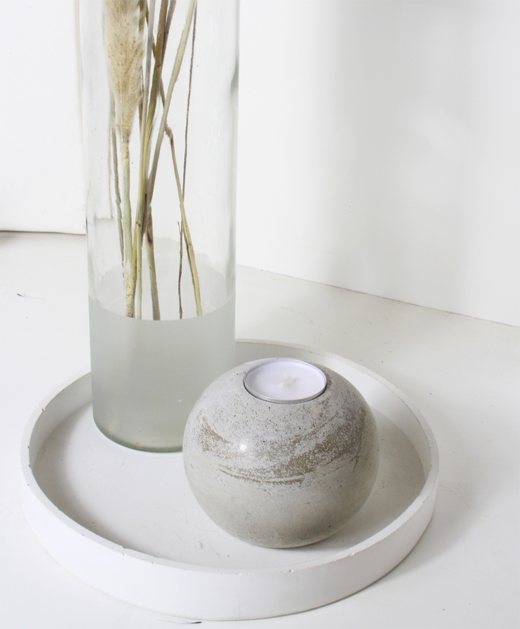 Teelichthalter Kugel aus Beton – Bild 7